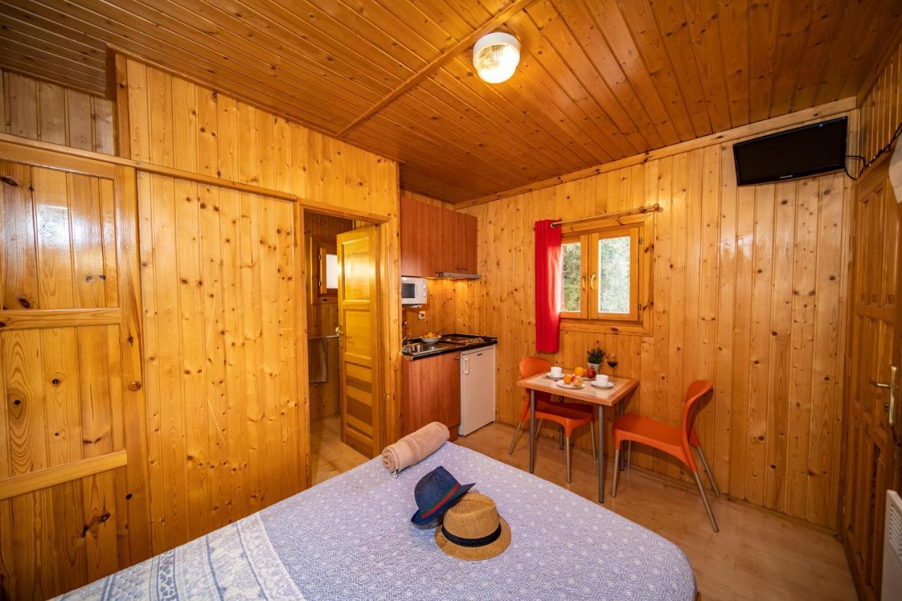 Camping Bungalow Serra De Prades Resort Vilanova de Prades Buitenkant foto