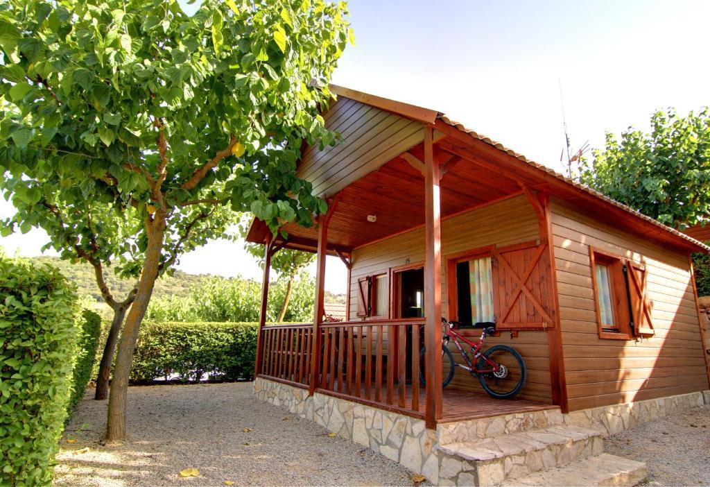 Camping Bungalow Serra De Prades Resort Vilanova de Prades Buitenkant foto