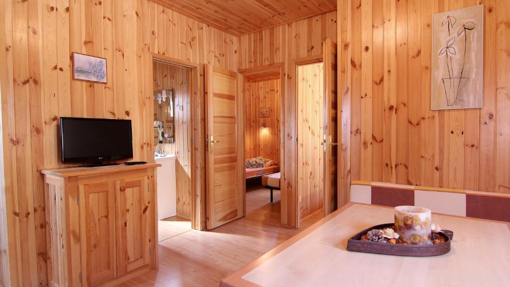 Camping Bungalow Serra De Prades Resort Vilanova de Prades Kamer foto
