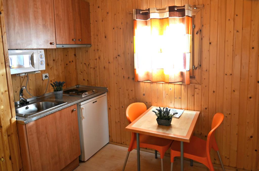 Camping Bungalow Serra De Prades Resort Vilanova de Prades Buitenkant foto