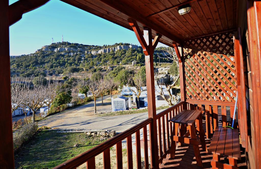 Camping Bungalow Serra De Prades Resort Vilanova de Prades Buitenkant foto
